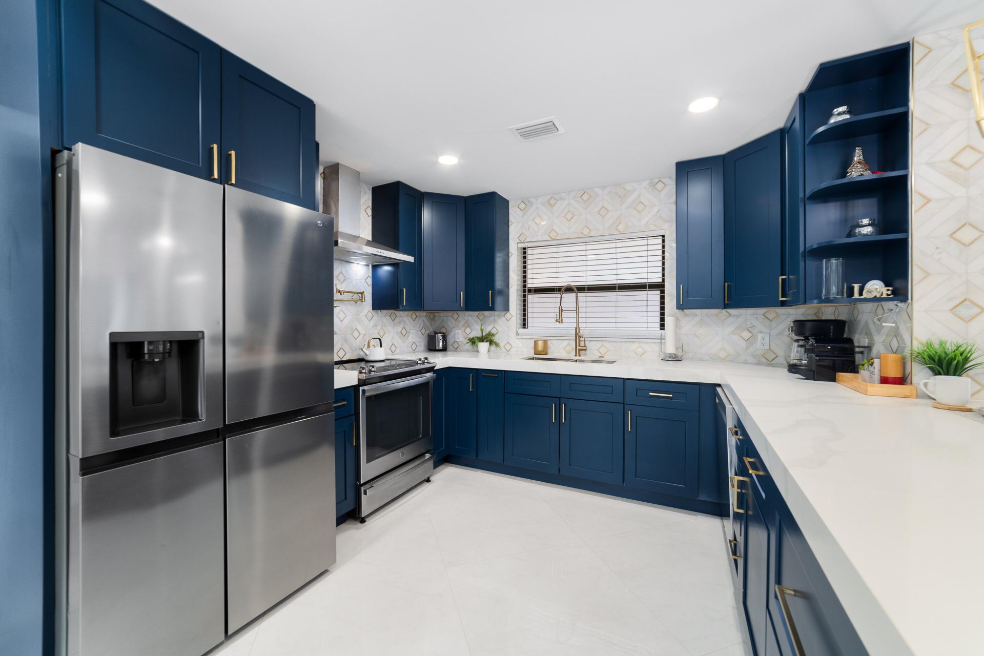 324 Bamboo Road, Palm Beach Shores, FL 33404 Photo