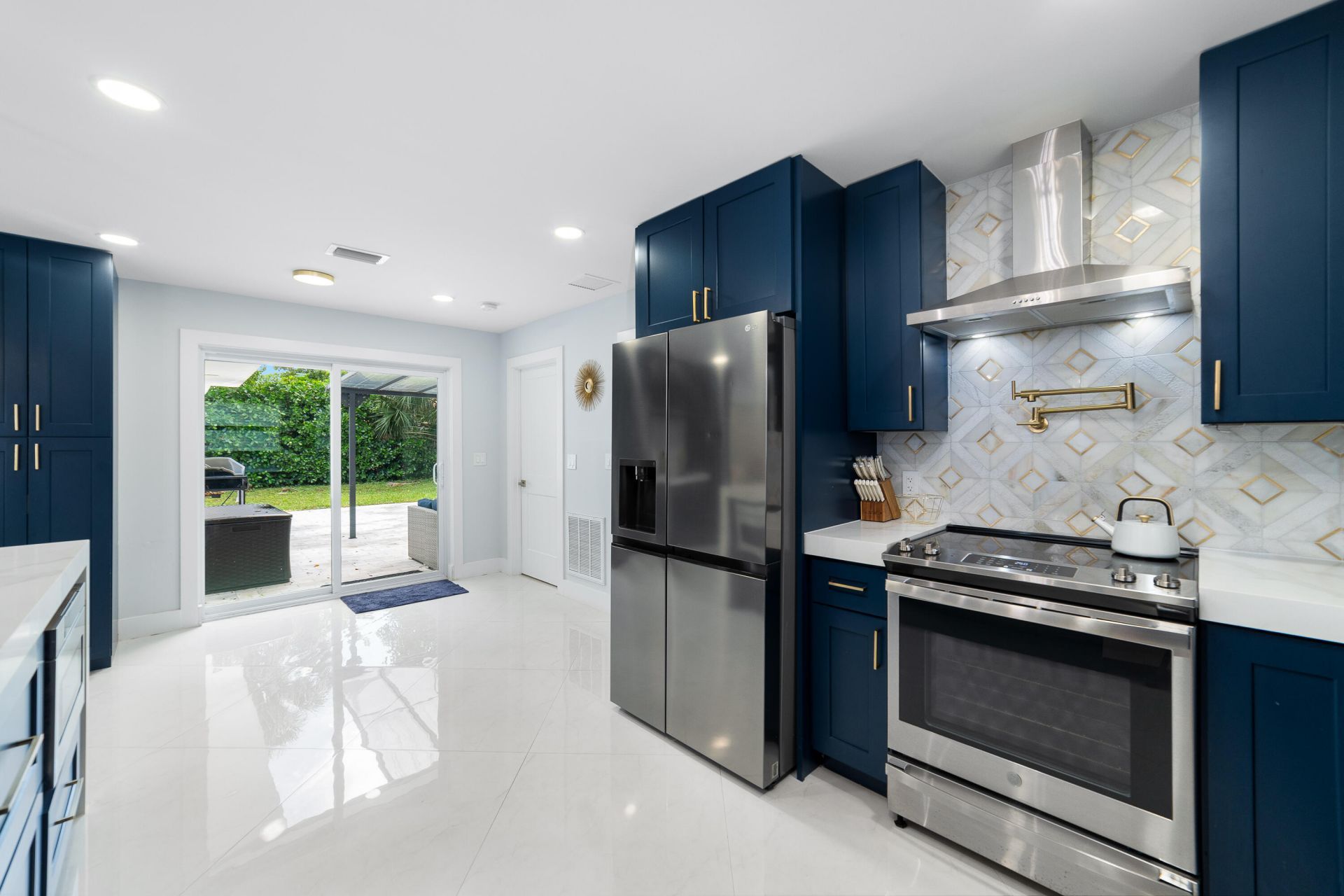 324 Bamboo Road, Palm Beach Shores, FL 33404 Photo
