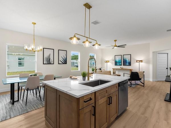 8236 104TH Court, Vero Beach, FL 32967