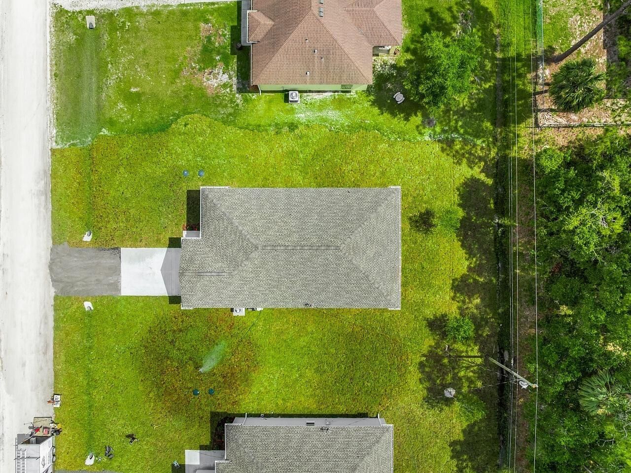 8236 104th Court, Vero Beach, FL 32967 Photo