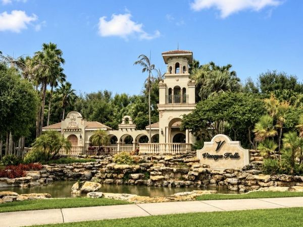 1265 NW LEONARDO Circle, Port St. Lucie, FL 34986