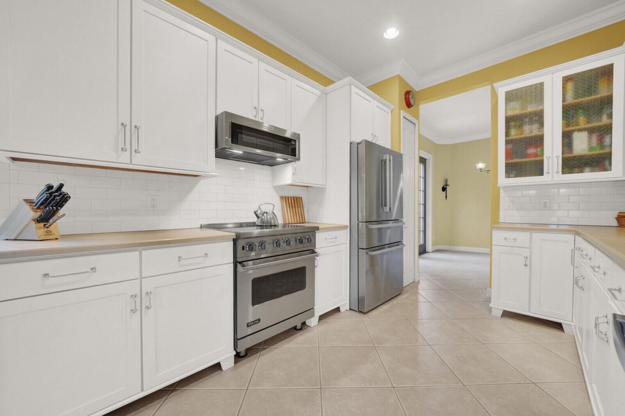 7726 Greenbrier Circle, Port Saint Lucie, FL 34986 Photo