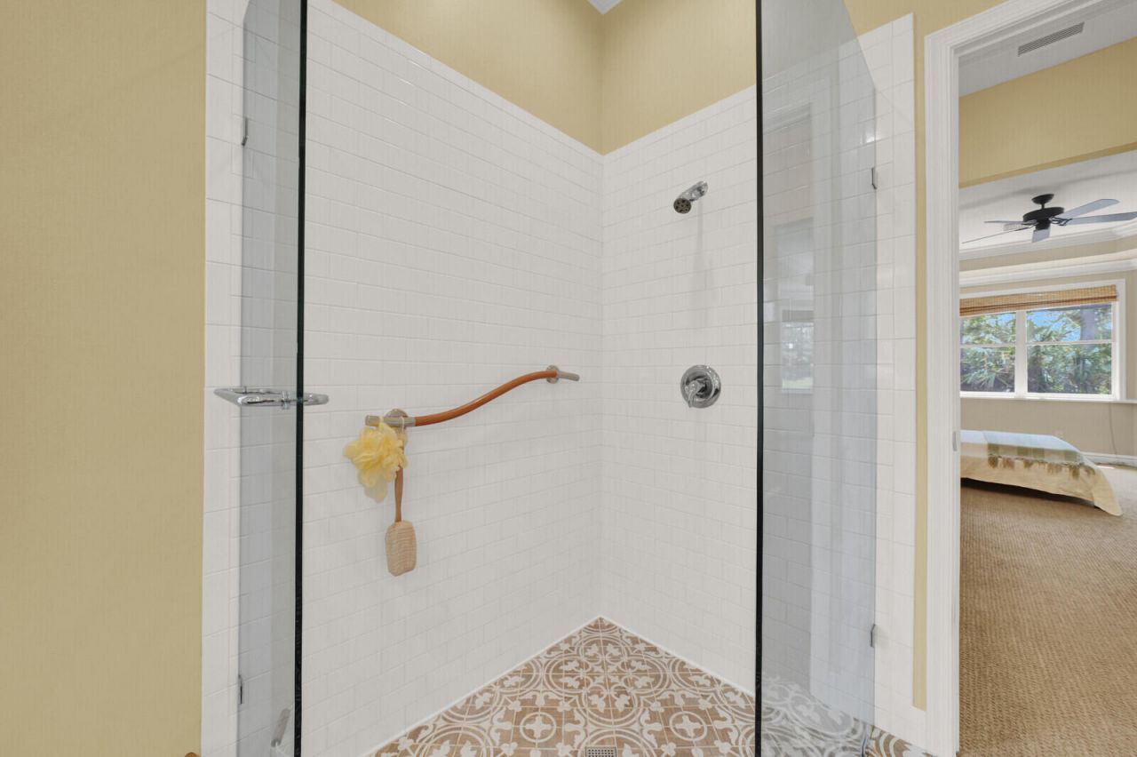 7726 Greenbrier Circle, Port Saint Lucie, FL 34986 Photo
