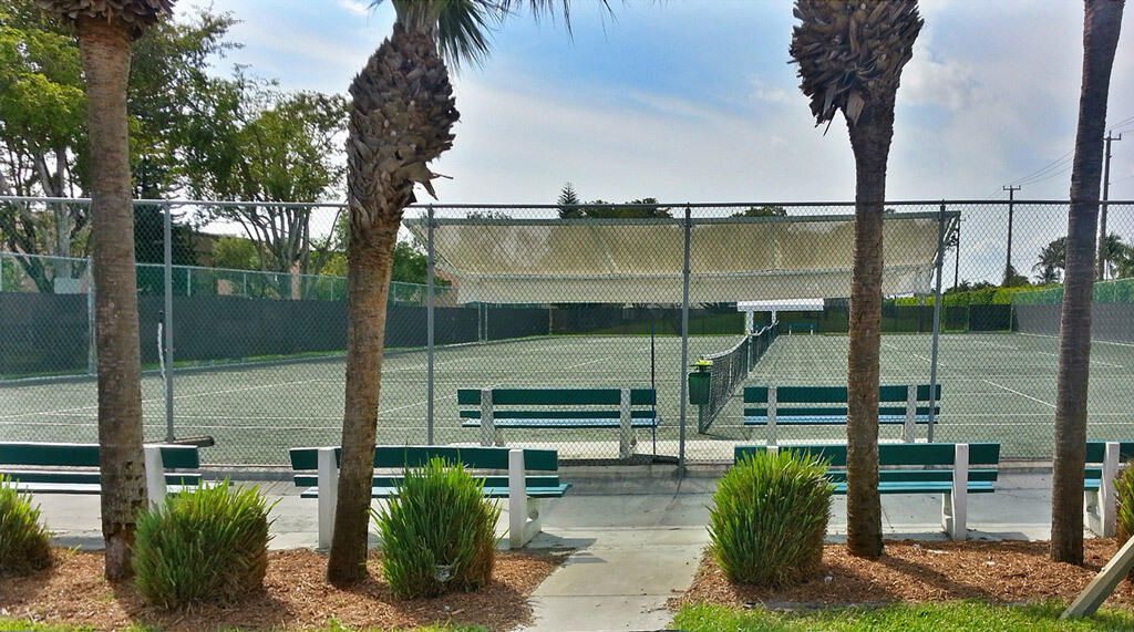 887 Normandy S, Delray Beach, FL 33484 Photo