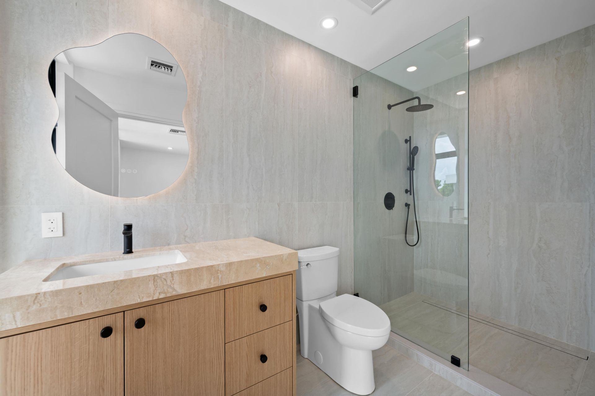 1131 NE 12th Avenue, Fort Lauderdale, FL 33304 Photo