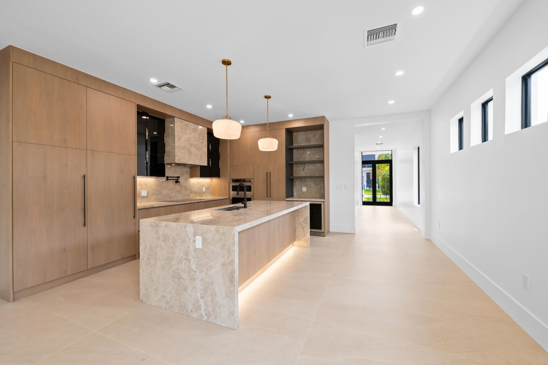 1131 NE 12th Avenue, Fort Lauderdale, FL 33304 Photo