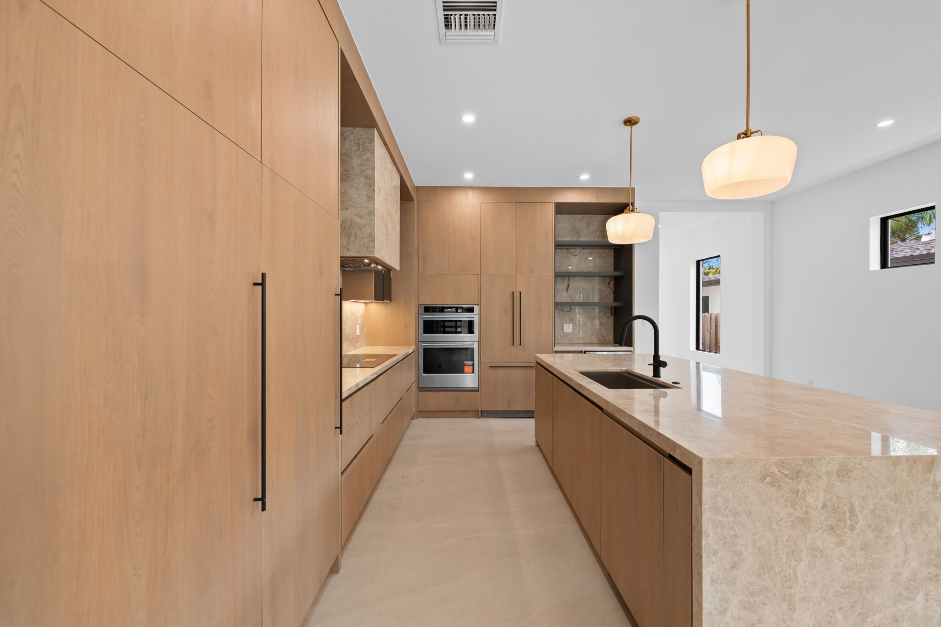 1131 NE 12th Avenue, Fort Lauderdale, FL 33304 Photo