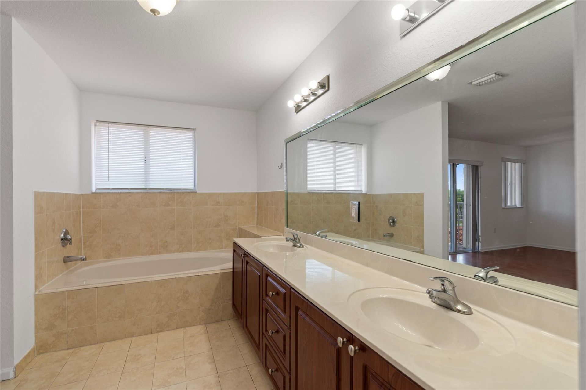 16279 SW 56th Terrace, Unit 16279, Miami, FL 33193 Photo