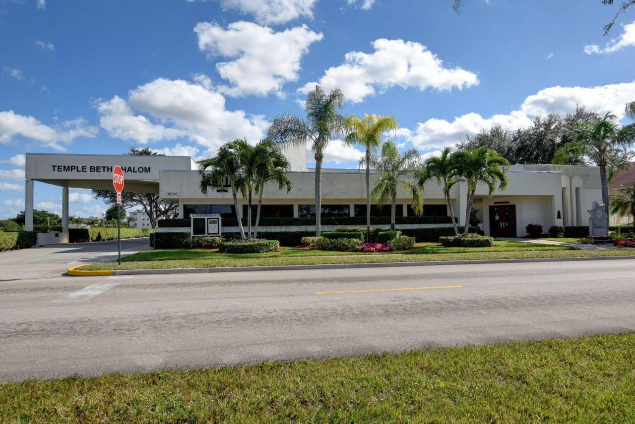 1049 Lincoln C, Boca Raton, FL 33434 Photo