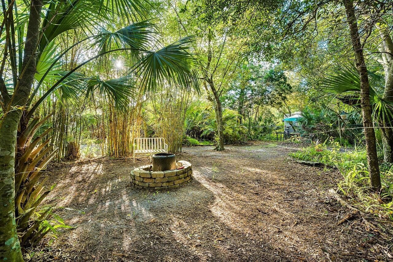 3955 Fooshe Avenue, Sebastian, FL 32976 Photo