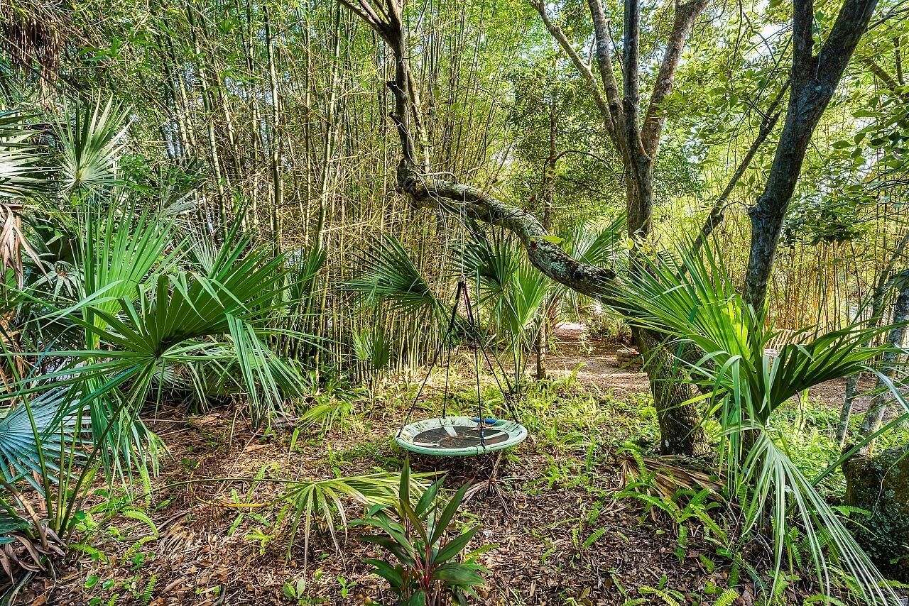 3955 Fooshe Avenue, Sebastian, FL 32976 Photo