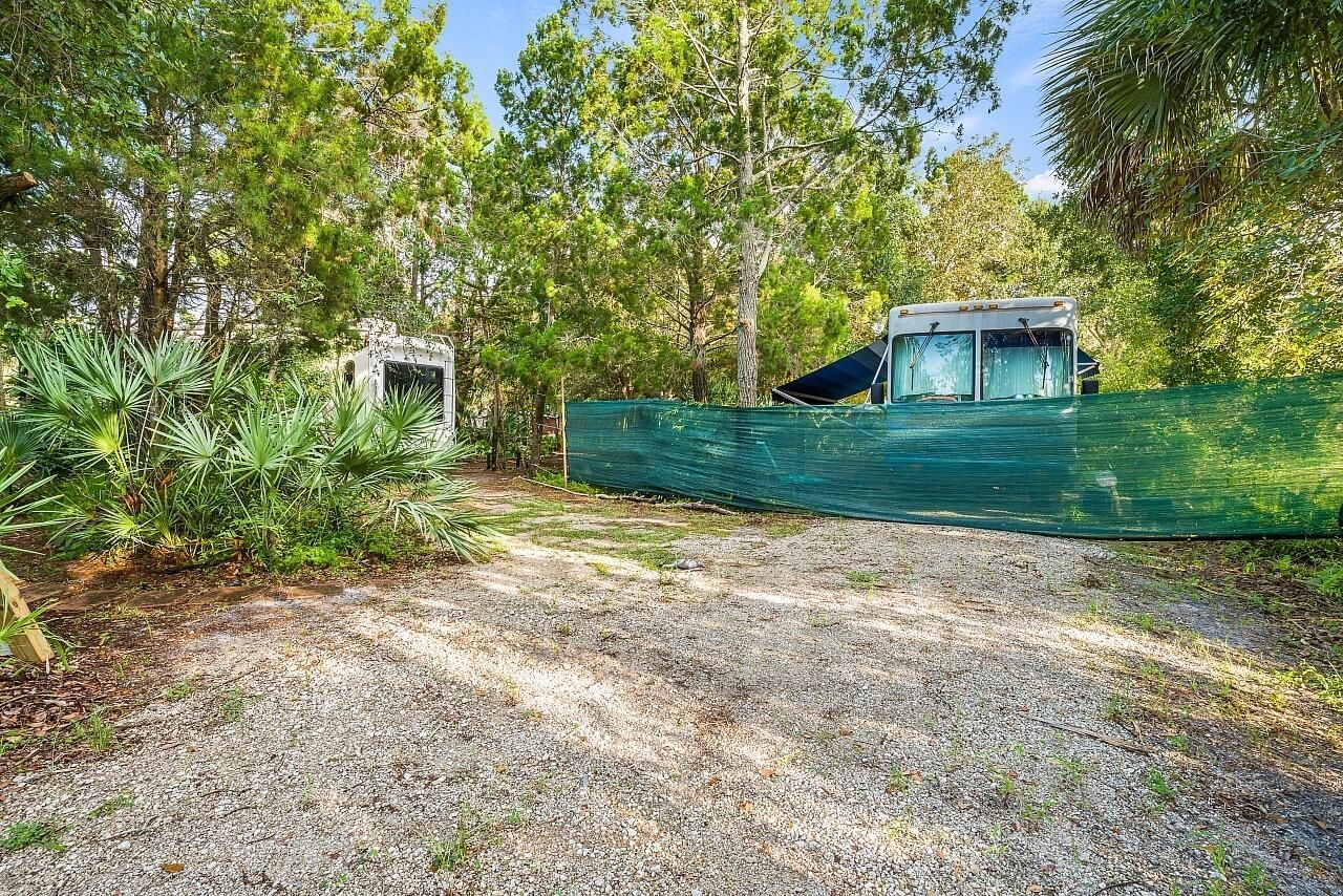 3955 Fooshe Avenue, Sebastian, FL 32976 Photo