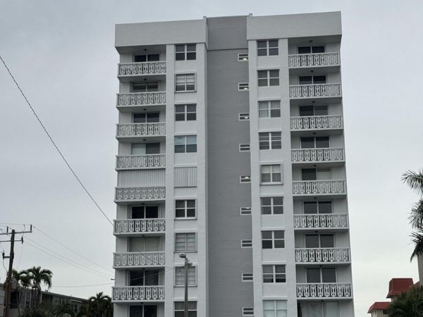 3113 S OCEAN Drive, Unit 209, Hallandale Beach, FL 33009