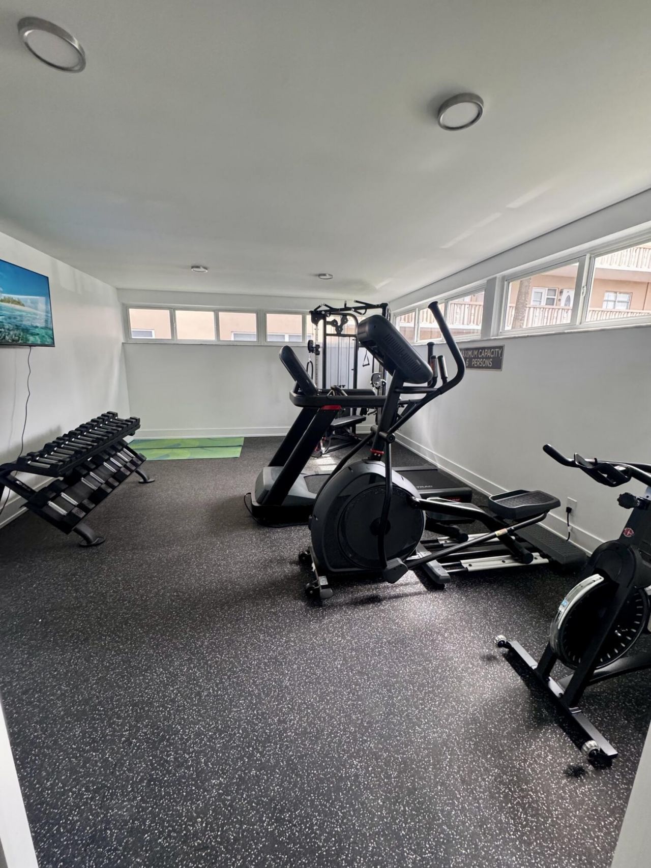 3113 S Ocean Drive, Unit 209, Hallandale Beach, FL 33009 Photo