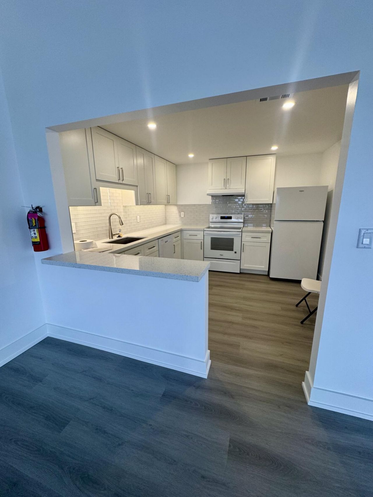 3113 S Ocean Drive, Unit 209, Hallandale Beach, FL 33009 Photo