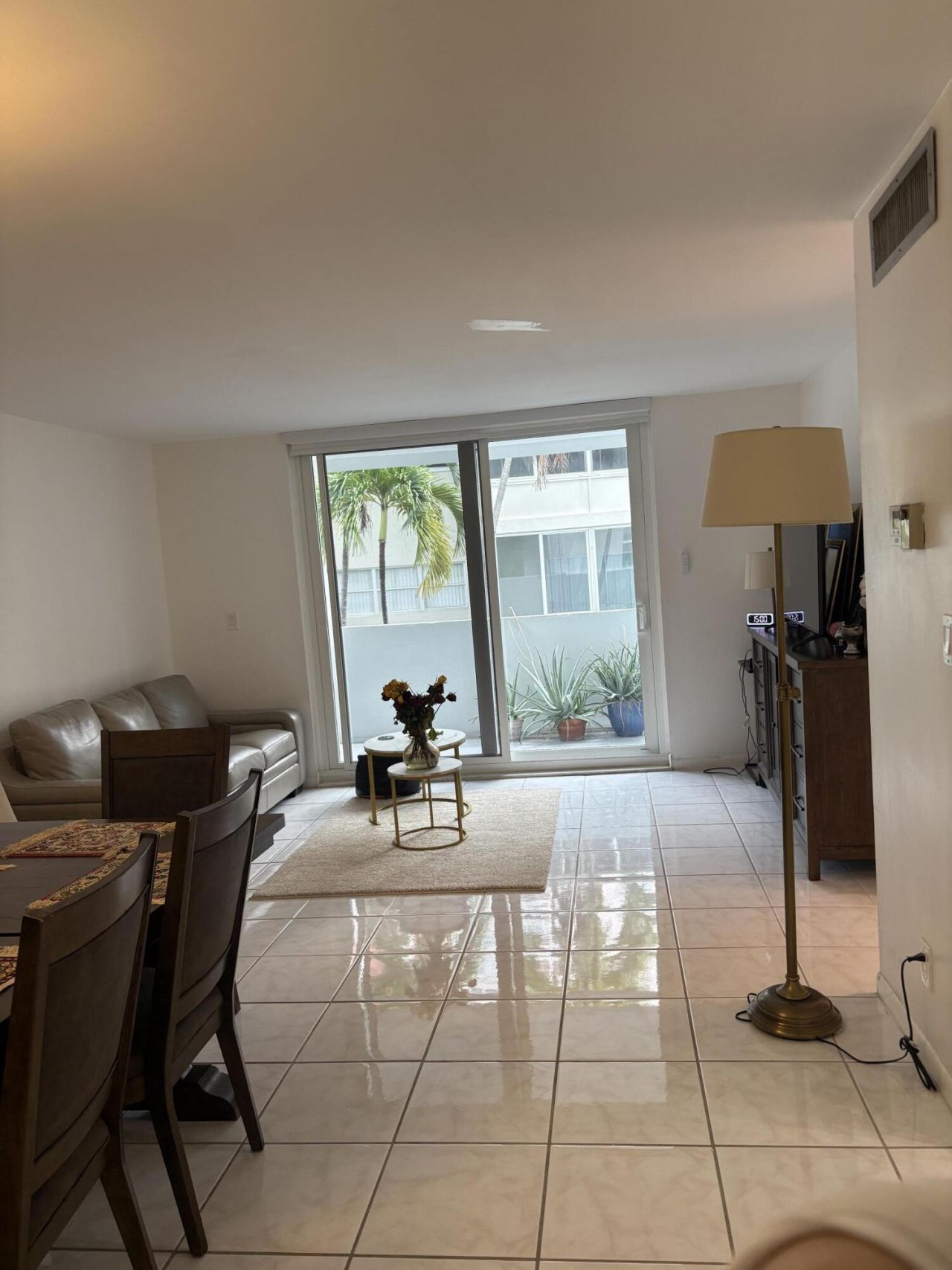 3113 S Ocean Drive, Unit 209, Hallandale Beach, FL 33009 Photo
