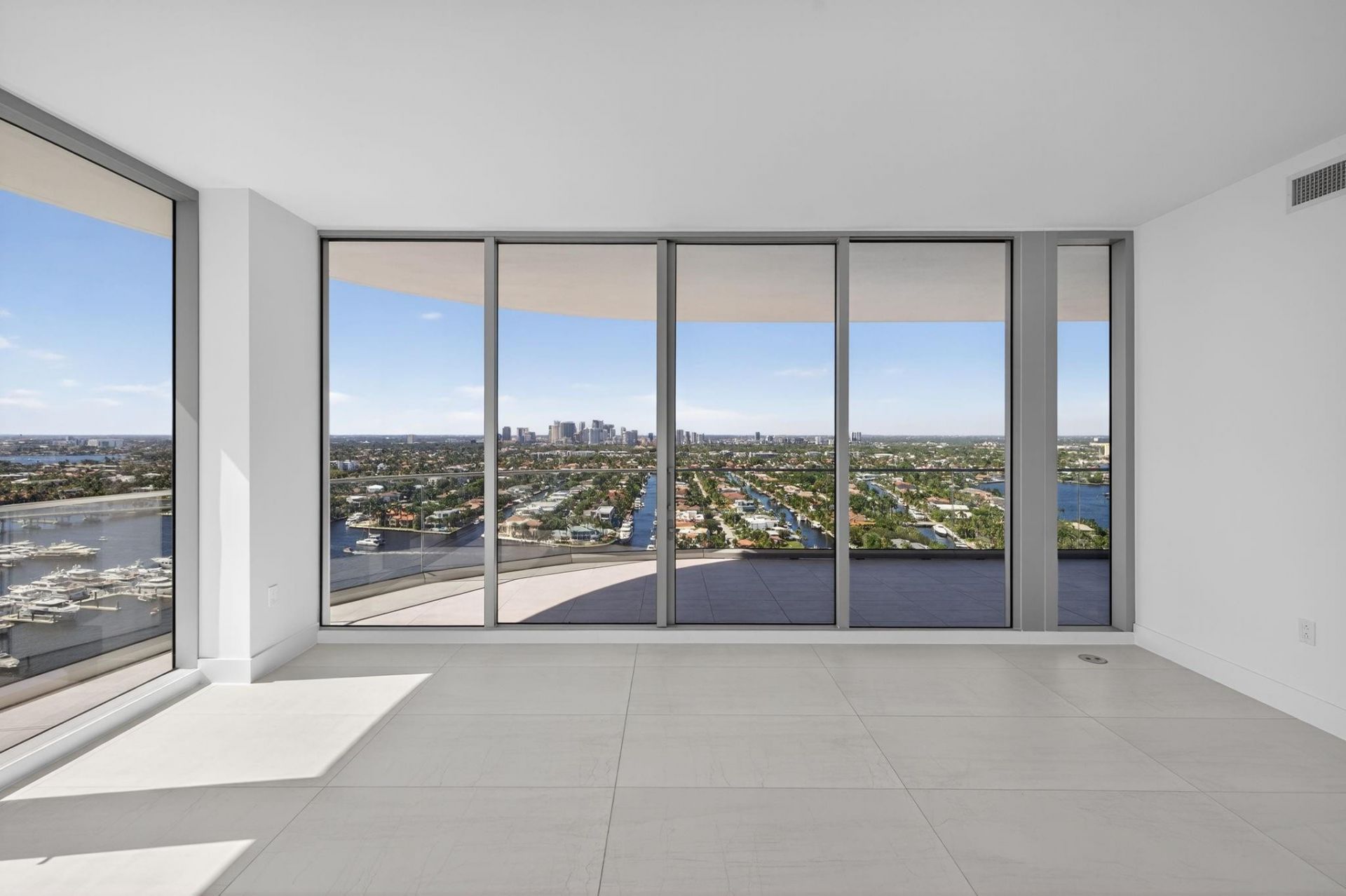 153 N Seabreeze Boulevard, Unit 2202-S, Fort Lauderdale, FL 33304 Photo