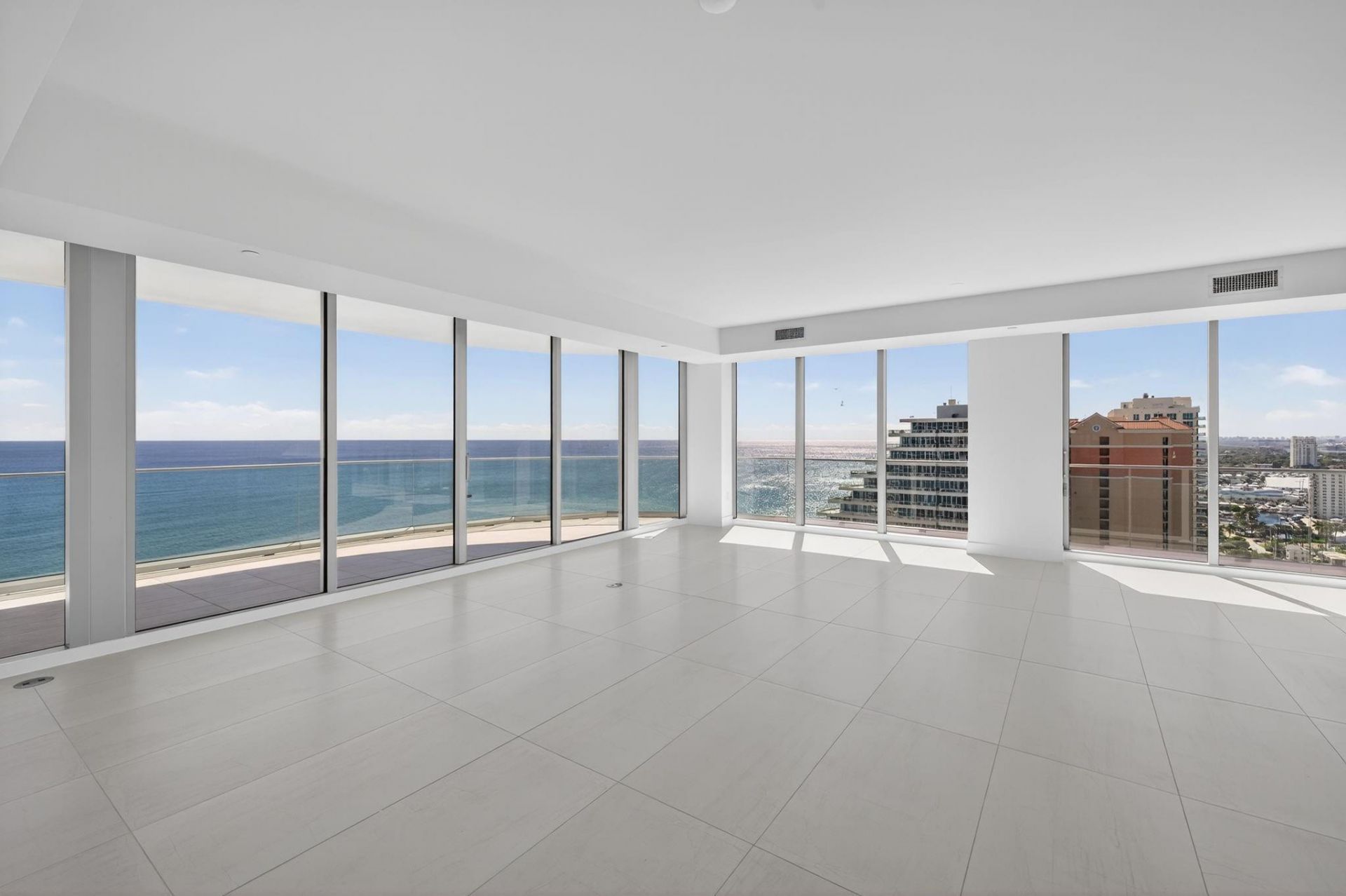 153 N Seabreeze Boulevard, Unit 2202-S, Fort Lauderdale, FL 33304 Photo