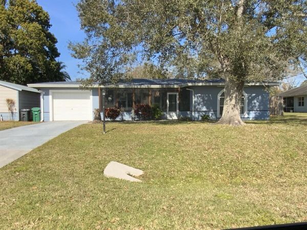 8702 DELAND Avenue, Fort Pierce, FL 34951