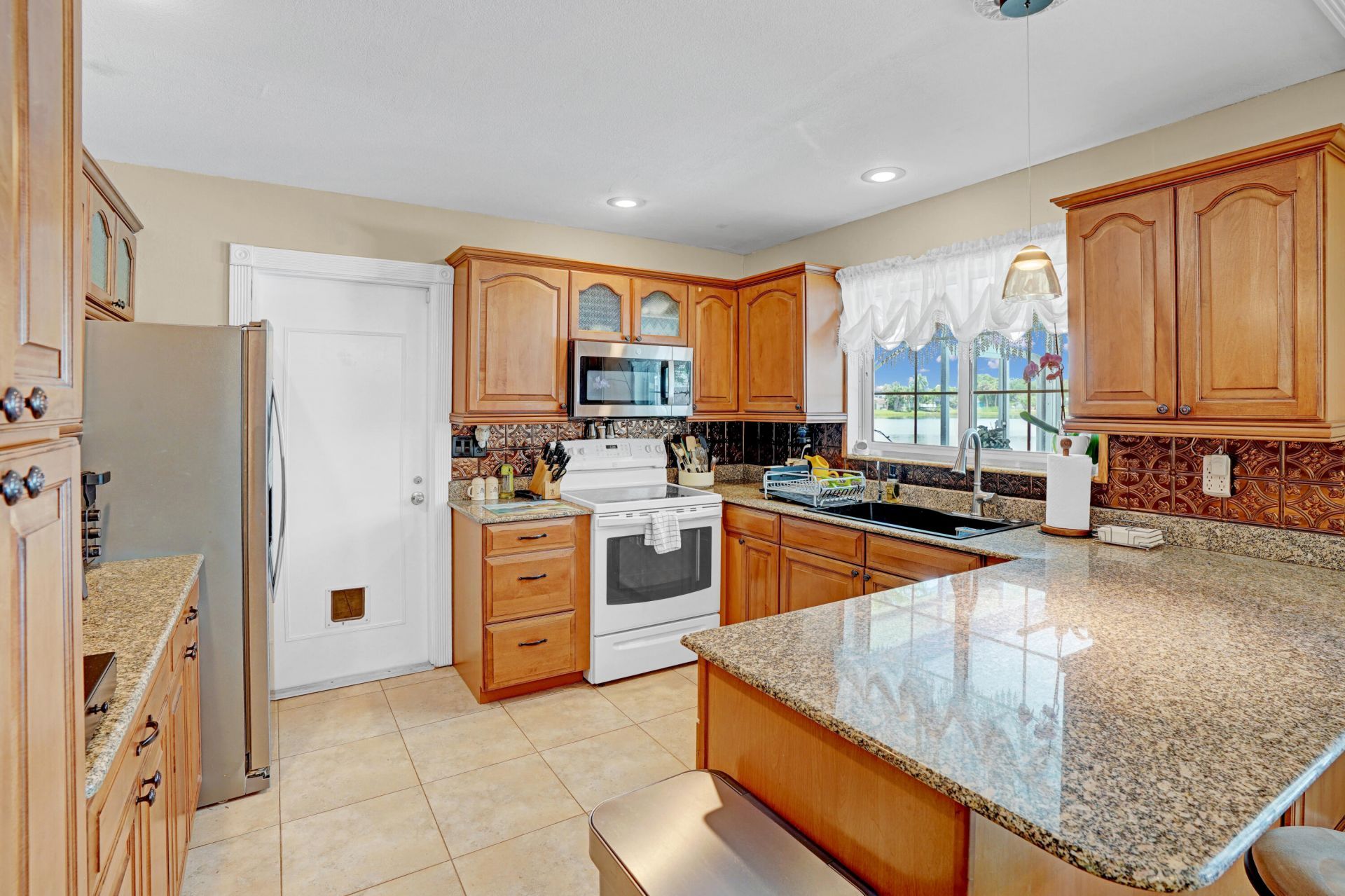 8702 Deland Avenue, Fort Pierce, FL 34951 Photo