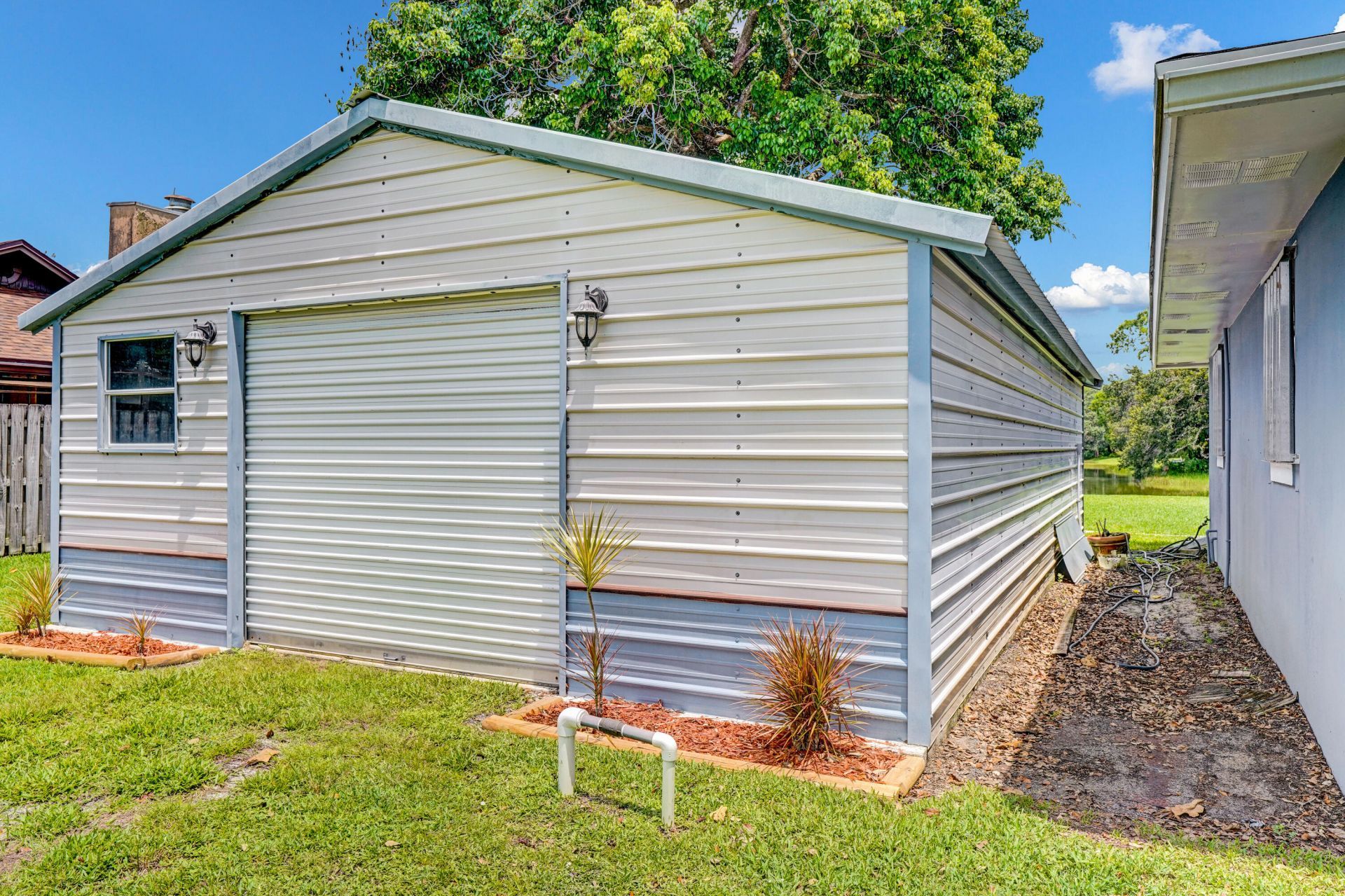 8702 Deland Avenue, Fort Pierce, FL 34951 Photo