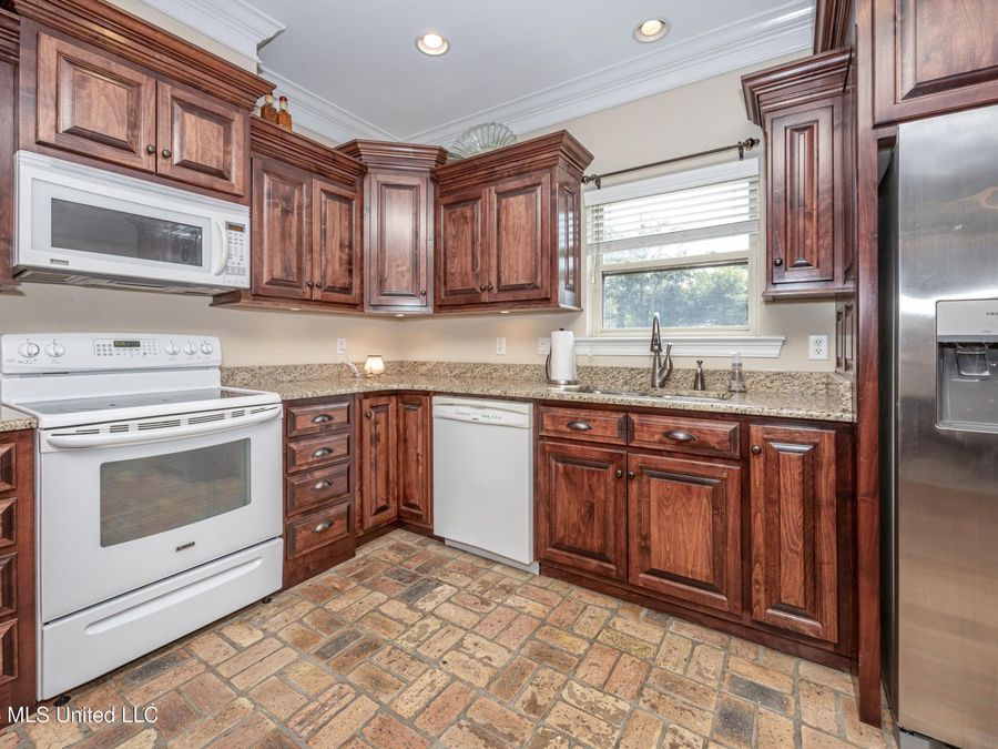 Property Image 116