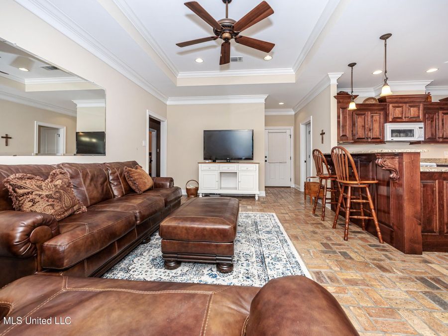 Property Image 120