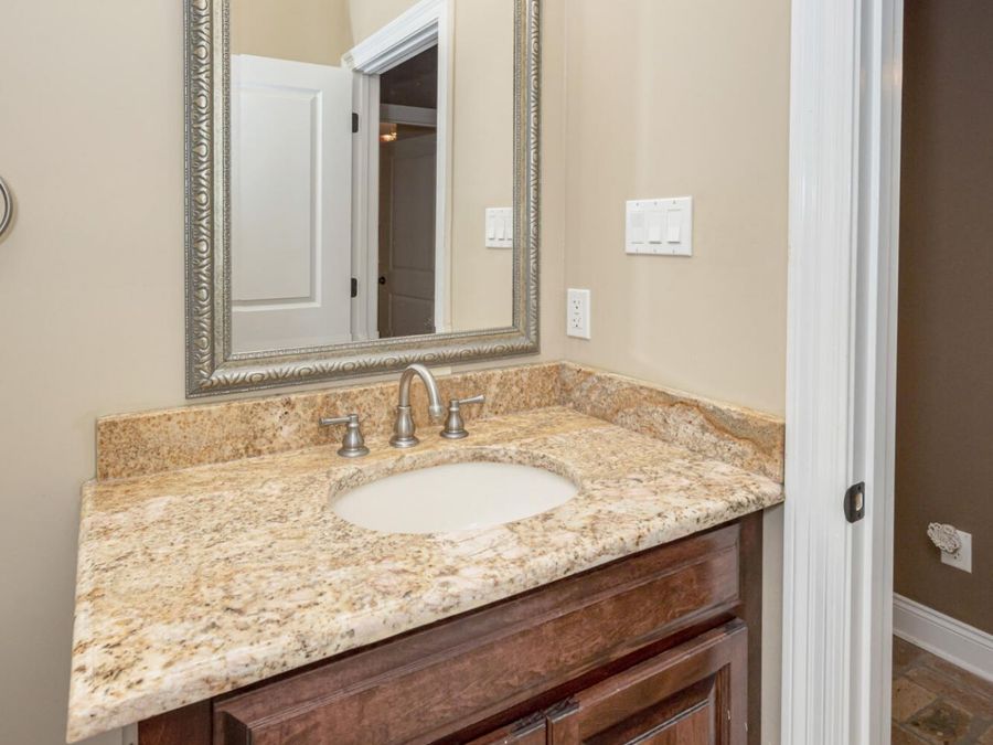 Property Image 135