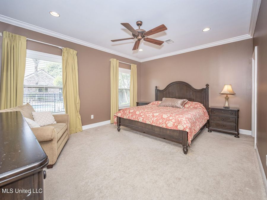 Property Image 136