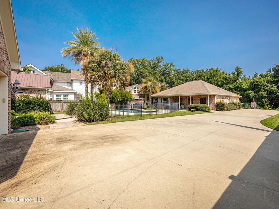 Property Image 149