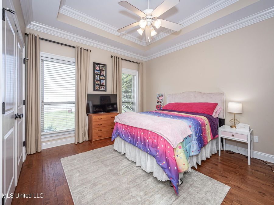 Property Image 61