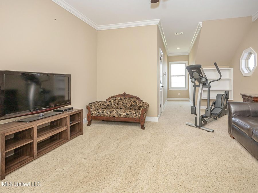 Property Image 92