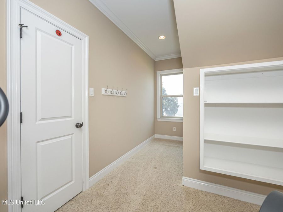 Property Image 93