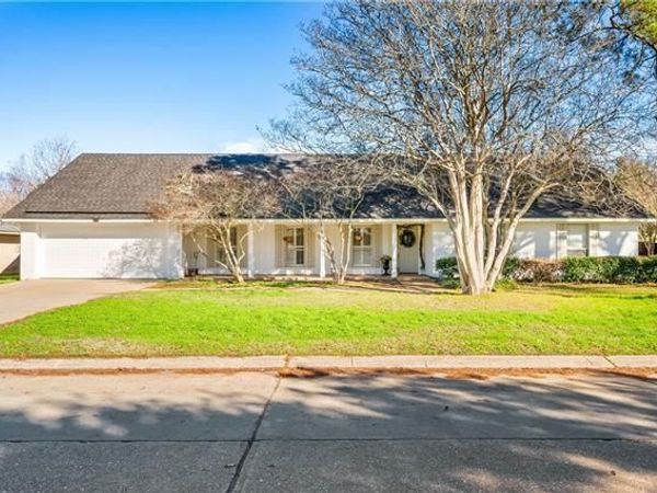 405 WINDERMER Boulevard, Alexandria, LA 71303
