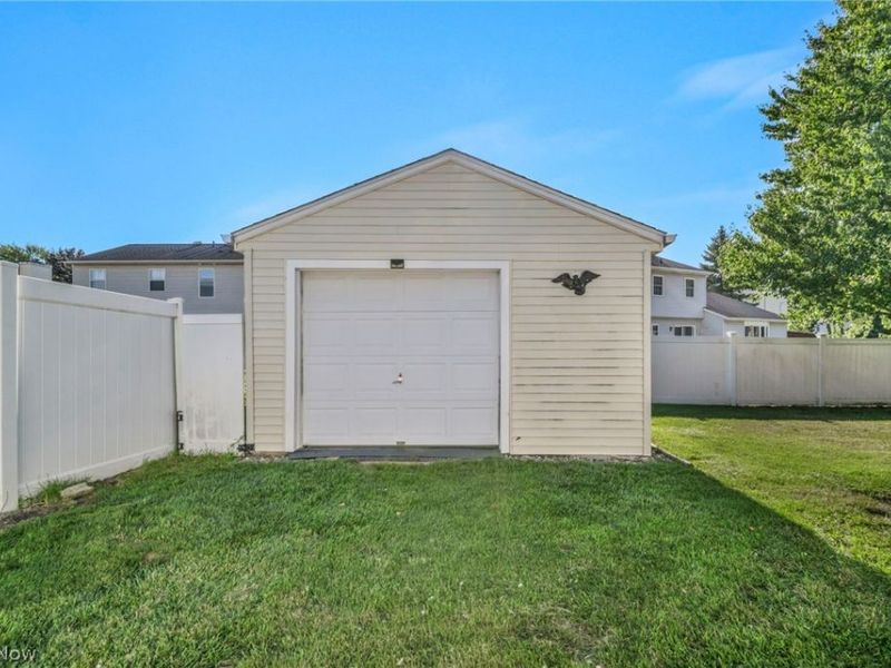 153 Sonesta Avenue , Elyria, OH 44035 Photo 42