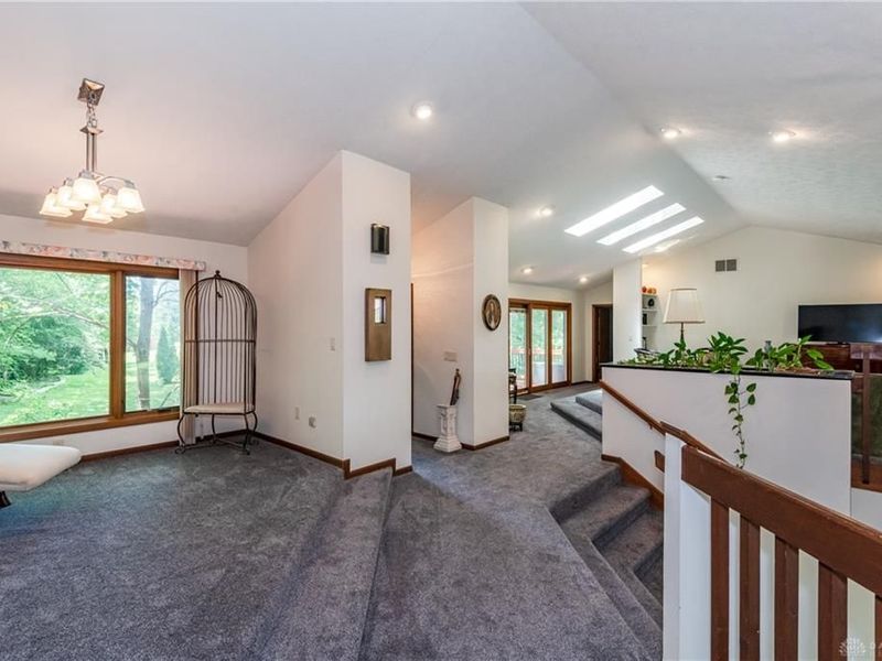1055 Wilderness Bluff, Tipp City, OH 45371 Photo 11