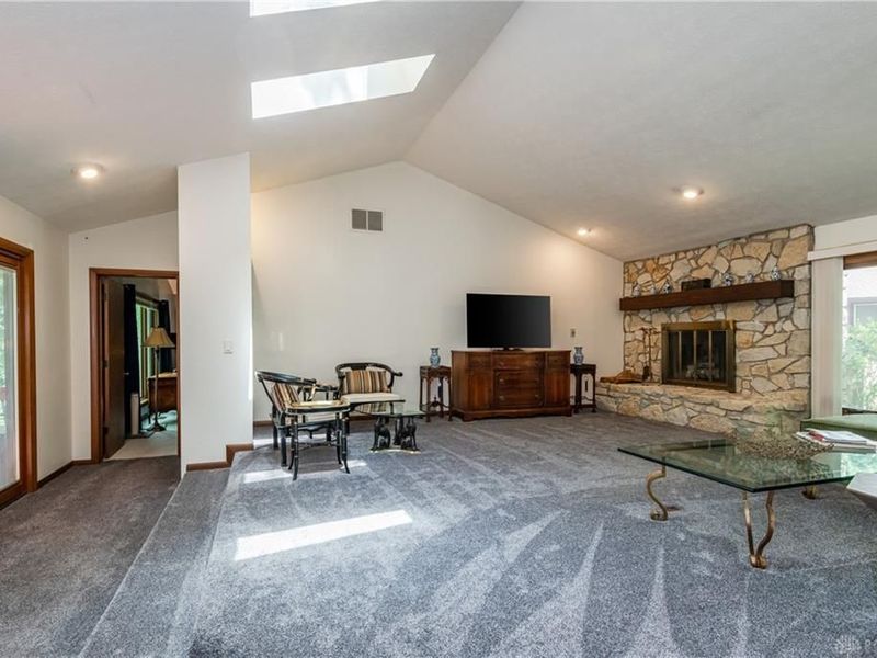 1055 Wilderness Bluff, Tipp City, OH 45371 Photo 19