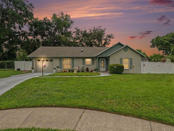 5623 CARIE COURT , ZEPHYRHILLS, FL 33542