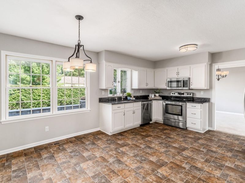 11298 Wyndham Circle , Pickerington, OH 43147 Photo 8