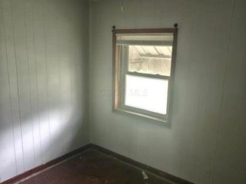 811 E Como Avenue , Columbus, OH 43224 Photo 7