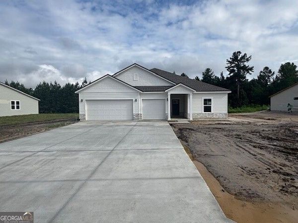 400 Shoreline Drive, Kingsland, GA 31548