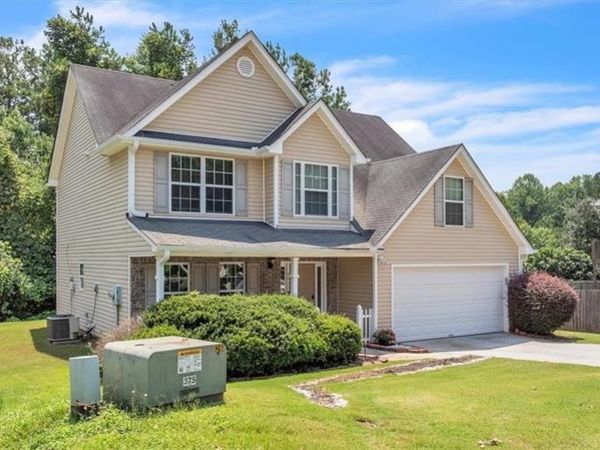 4439 Flat Stone Drive , Snellville, GA 30039
