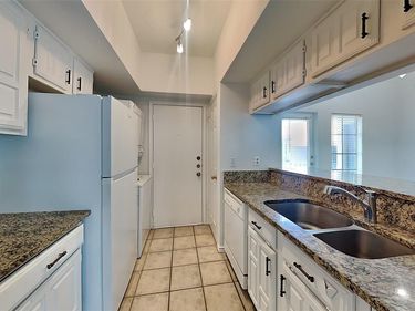 3105 San Jacinto Street, Unit 308, Dallas, TX 75204