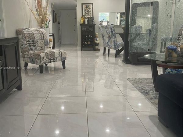1011 SW 125th Ave , Unit 207M, Pembroke Pines, FL 33027