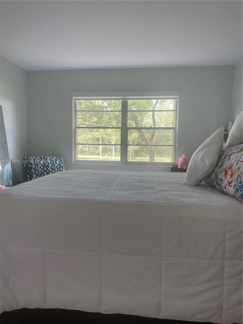 1011 SW 125th Ave, Unit 207M, Pembroke Pines, FL 33027 Photo