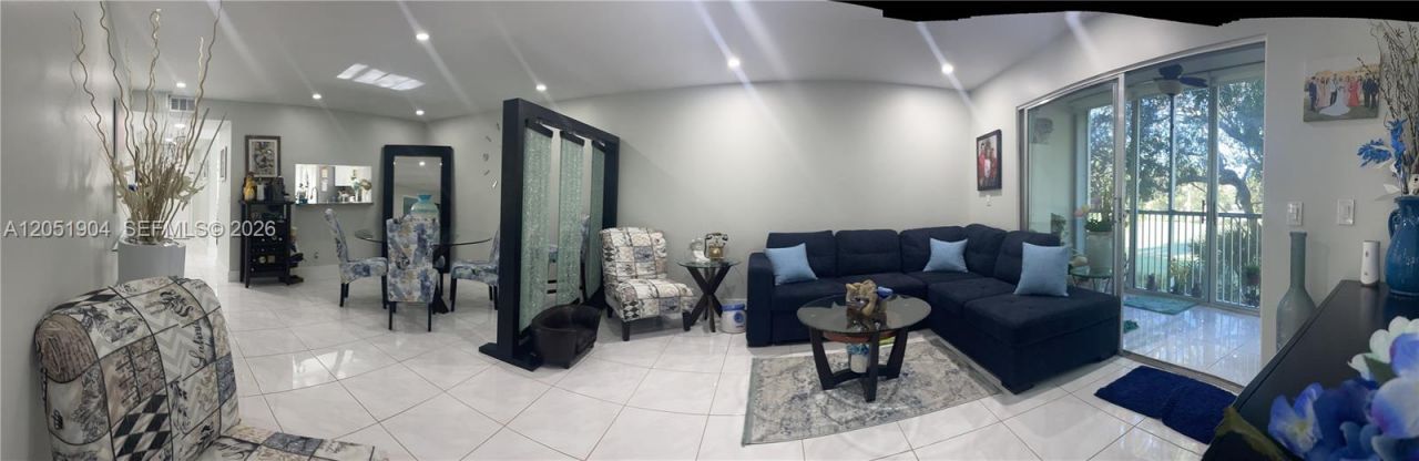 1011 SW 125th Ave, Unit 207M, Pembroke Pines, FL 33027 Photo
