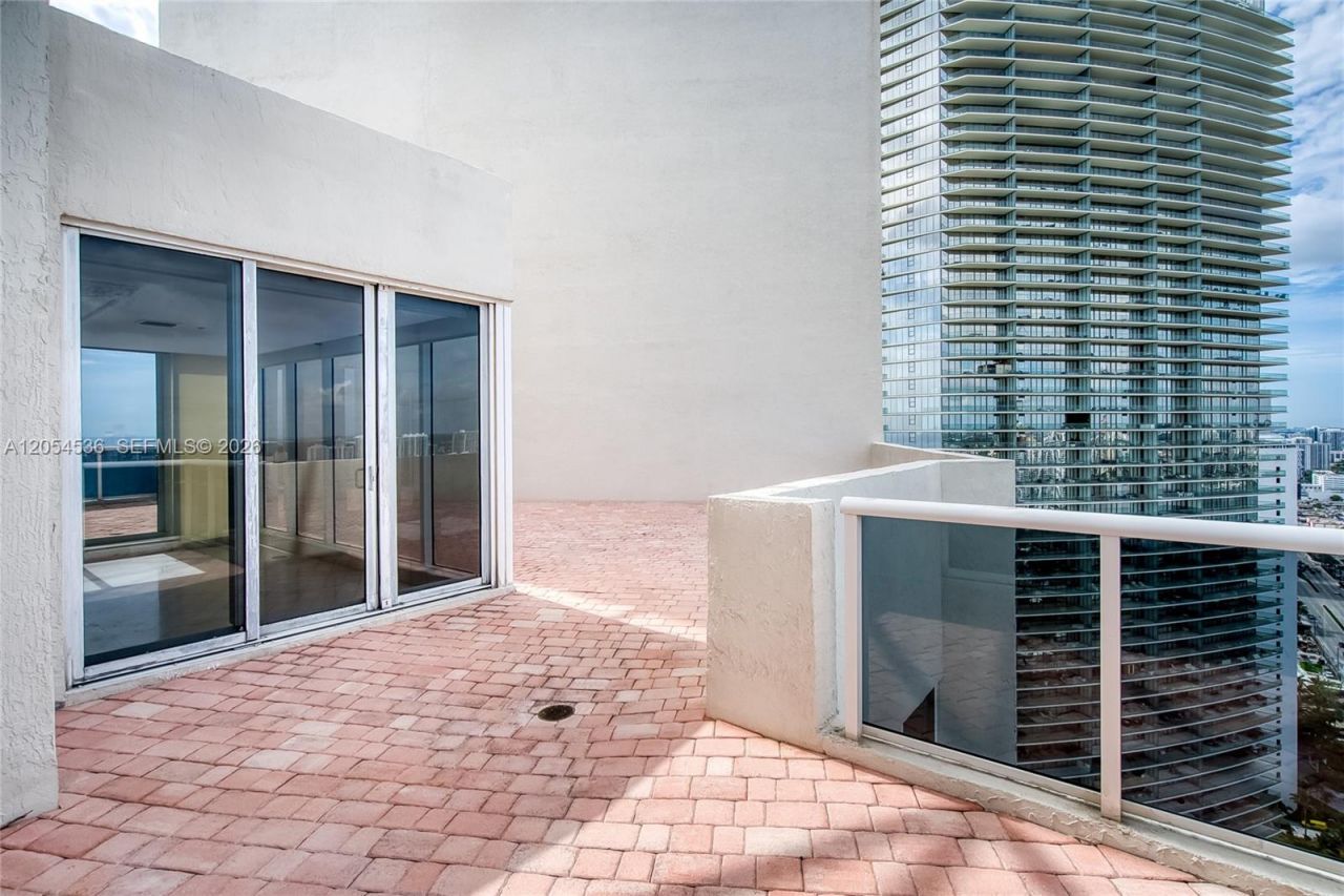 19111 Collins Ave, Unit 3406, Sunny Isles Beach, FL 33160 Photo