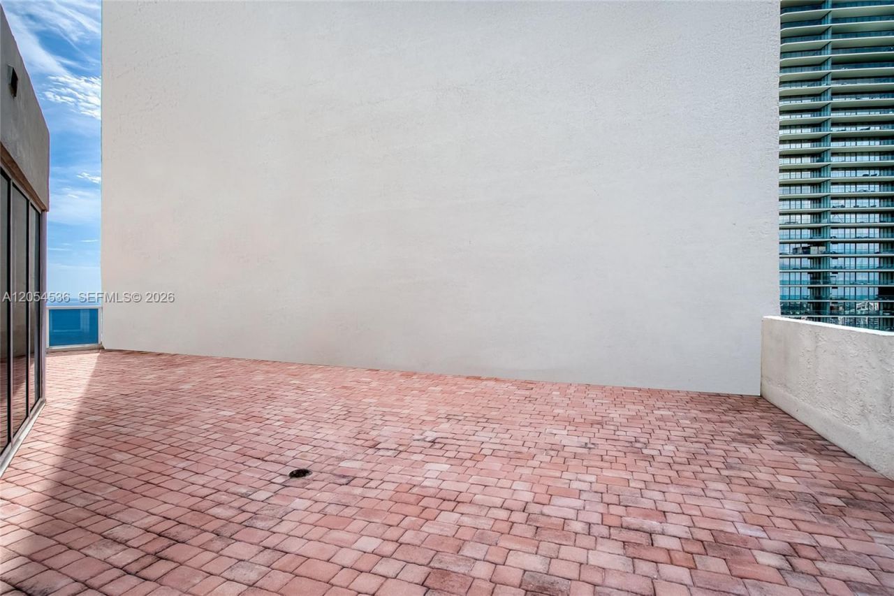 19111 Collins Ave, Unit 3406, Sunny Isles Beach, FL 33160 Photo