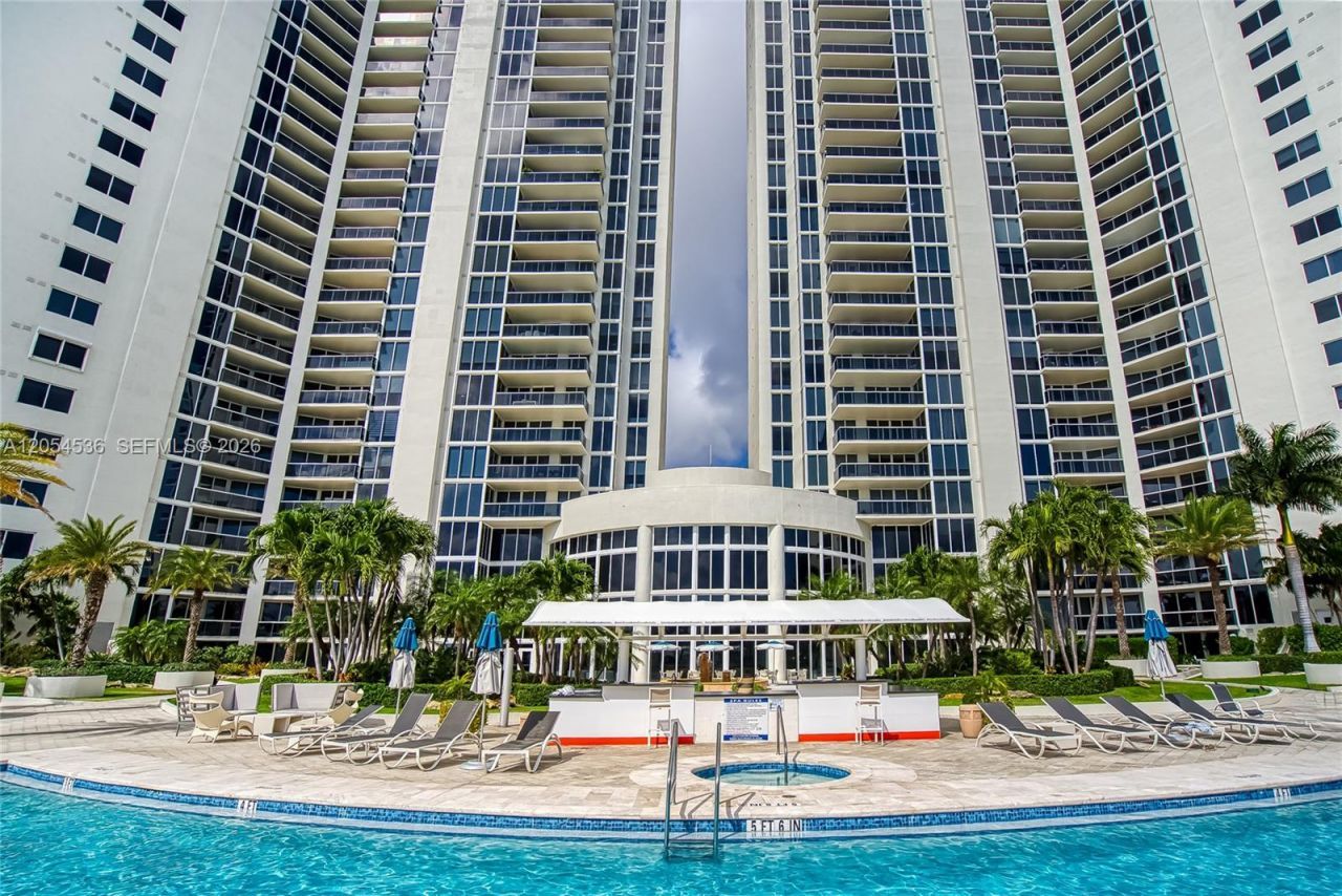 19111 Collins Ave, Unit 3406, Sunny Isles Beach, FL 33160 Photo