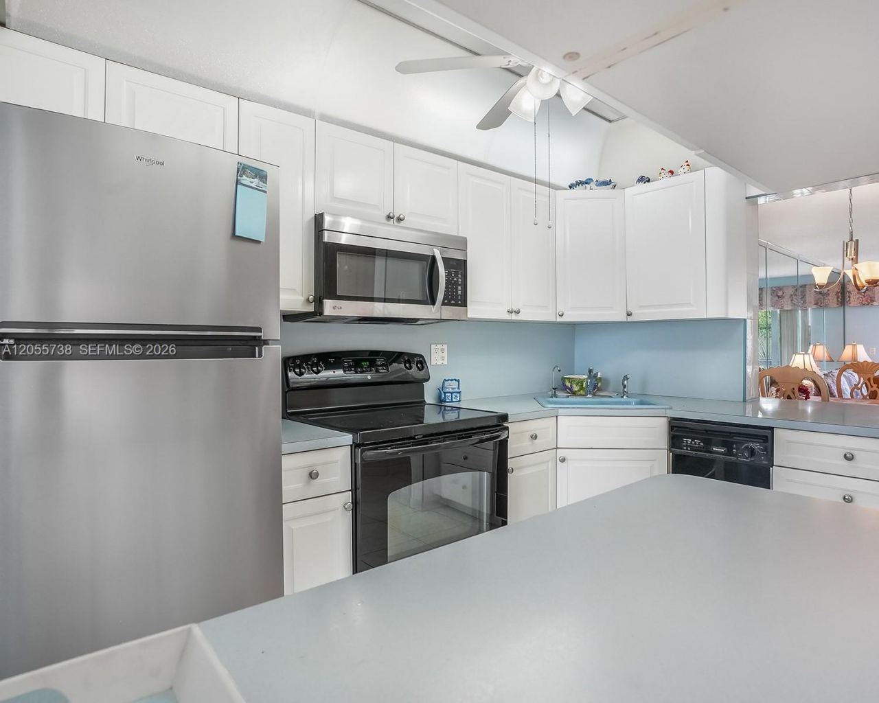 455 Paradise Isle Blvd , Unit 207, Hallandale Beach, FL 33009 Photo